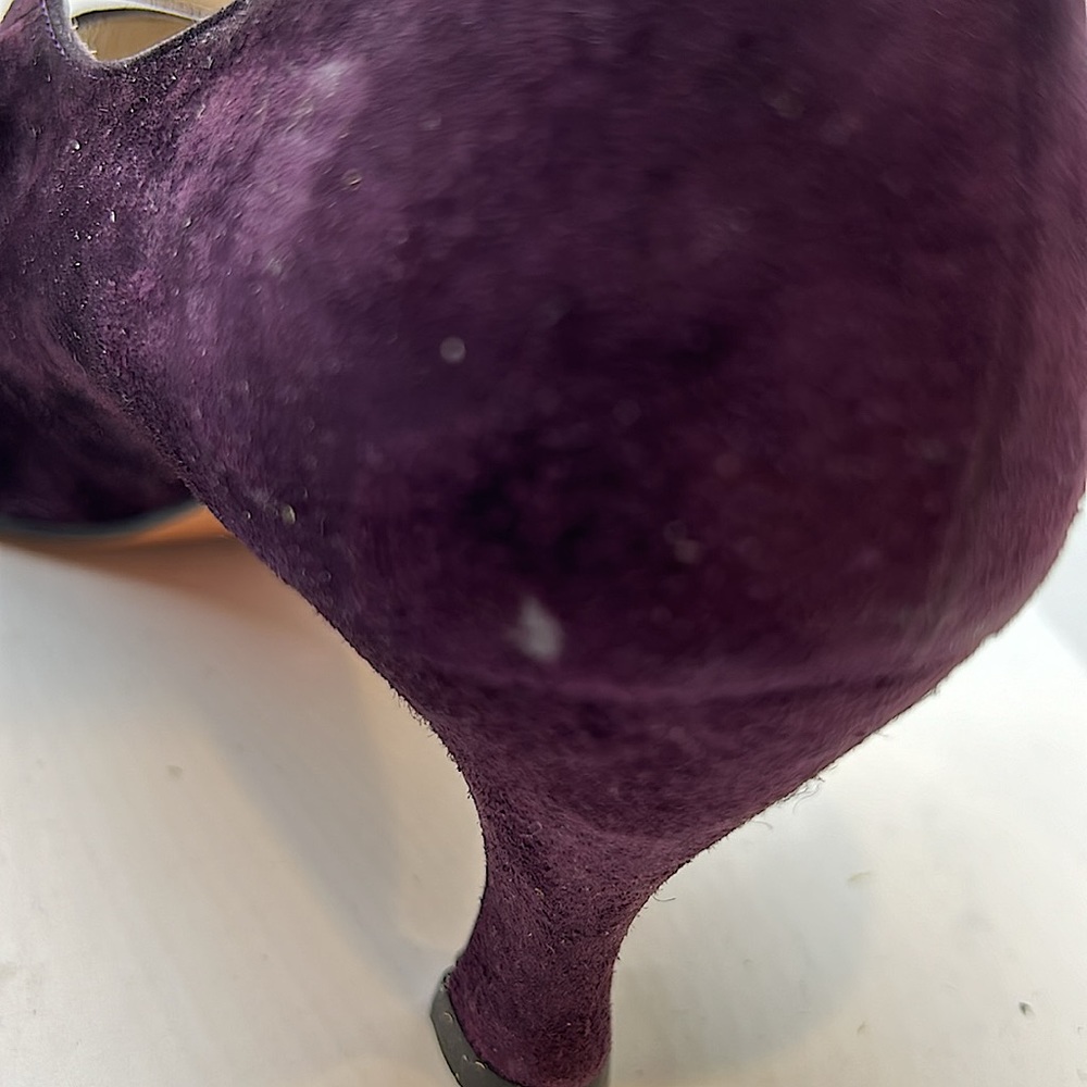 Salvatore Ferragamo Maroon/Dark Purple Suede Pointed Toe Heels Shoes **Sz 9.5** - Picture 8 of 8